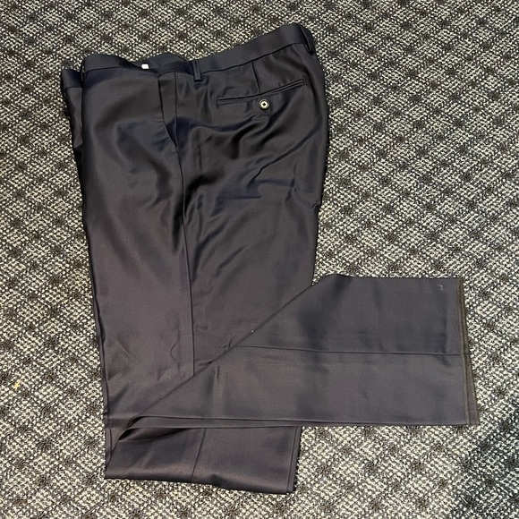 Ermenegildo Zelma slacks made for Barneys New York. Size 40